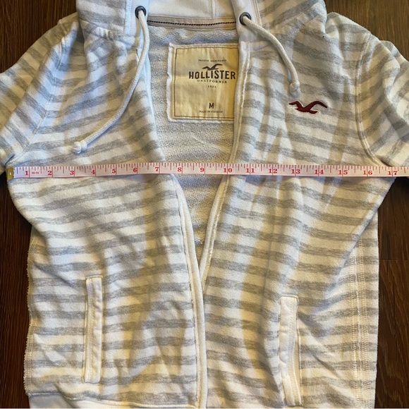 ✨ *BOGO* Hollister Zip up Hoodie *BOGO* ✨ - Picture 5 of 7
